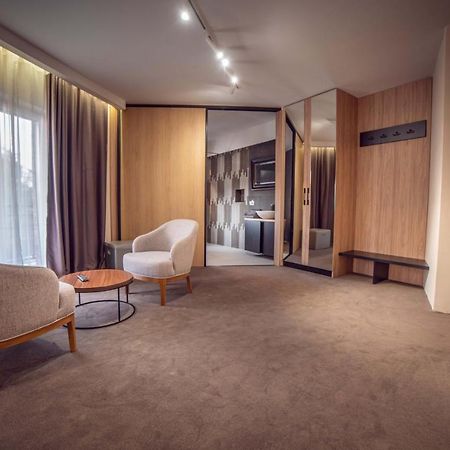 Szur Home Smederevska Palanka ภายนอก รูปภาพ