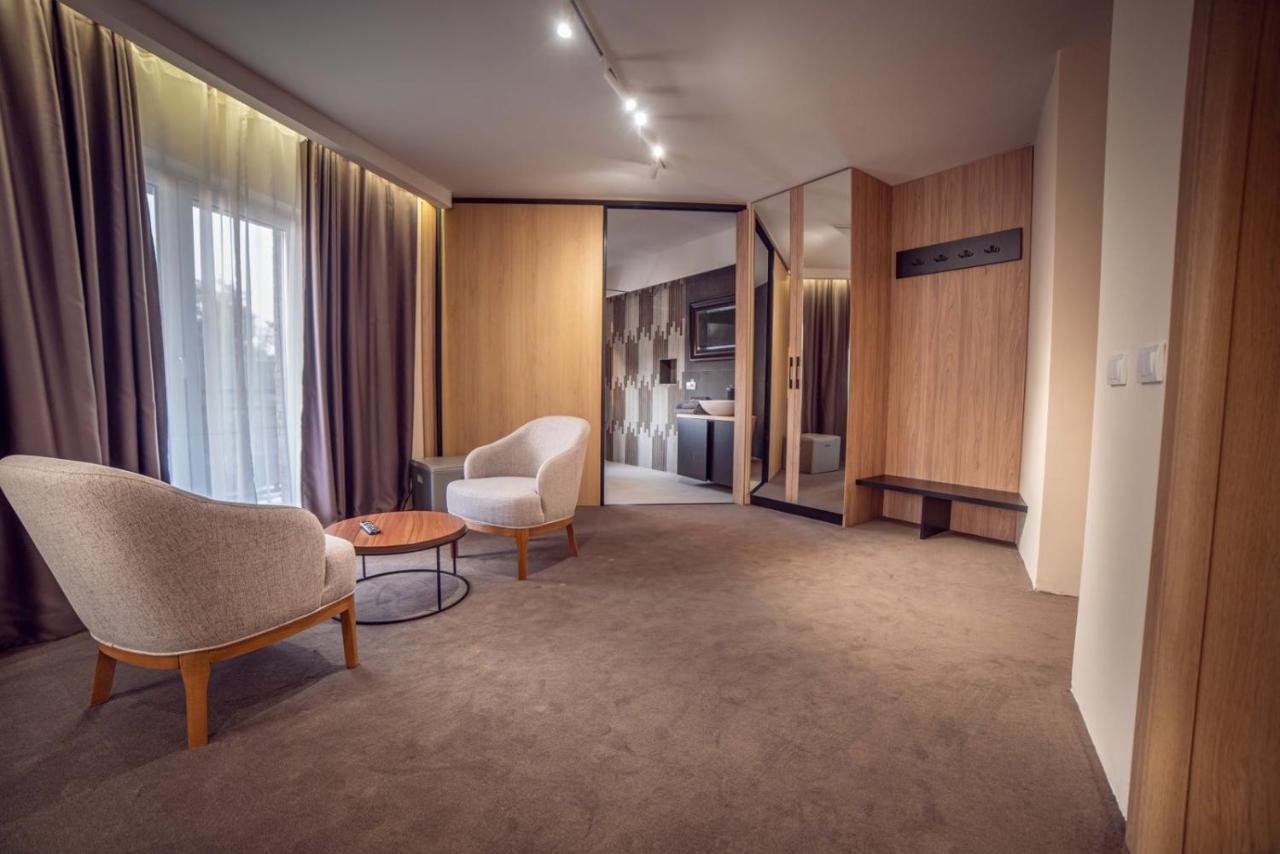 Szur Home Smederevska Palanka ภายนอก รูปภาพ